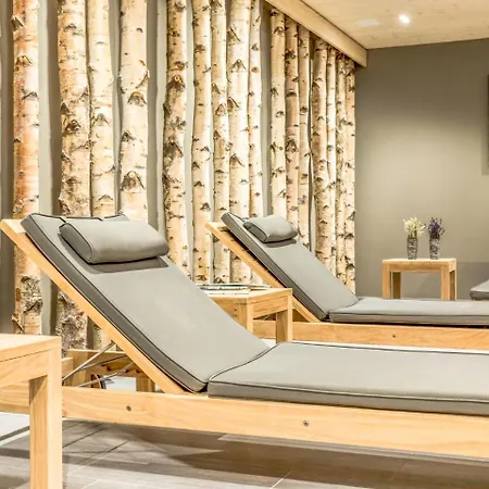 Pradas - 2-5 Premium By Interhome