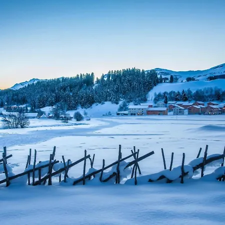 Pradas - 2-5 Premium By Interhome