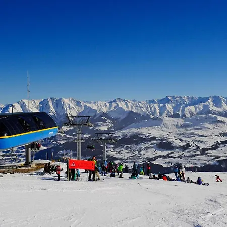 Pradas - 2-5 Premium By Interhome Lägenhet *