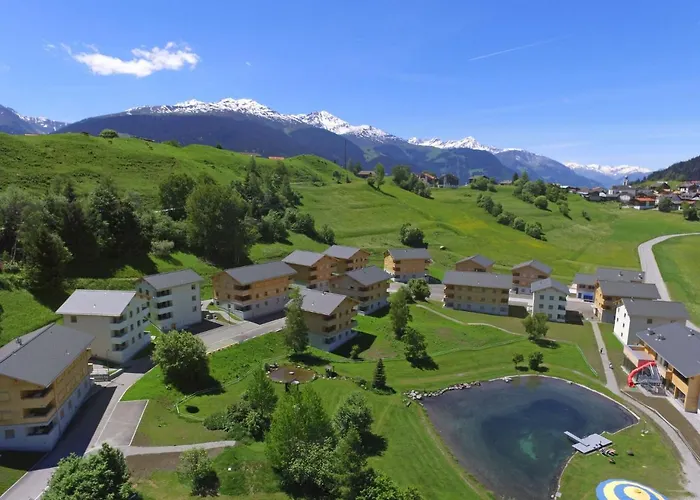 Apartment Pradas - 2-5 Premium By Interhome